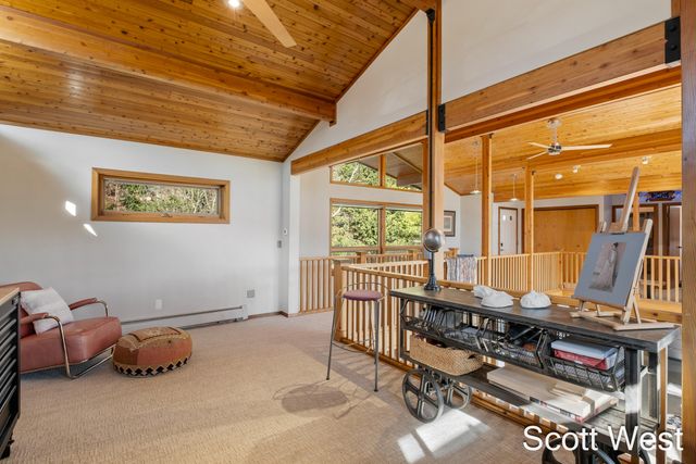 2870 Grand River Drive NE, Grand Rapids, MI 49525