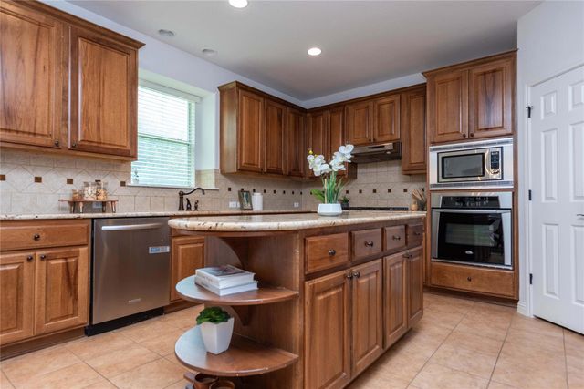 1112 Rowley DR, Cedar Park, TX 78613