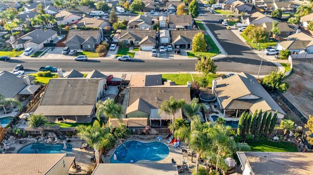 7413 Morgan Lynn Ln, Hughson, CA 95326