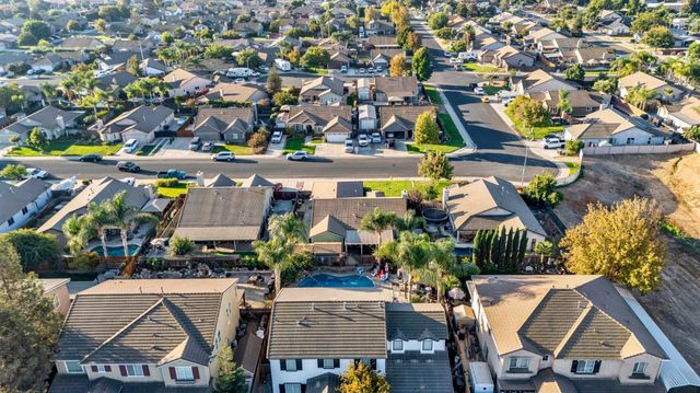 7413 Morgan Lynn Ln, Hughson, CA 95326