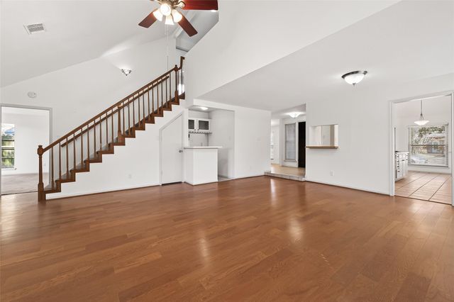 15411 Lago Villa Drive, Tomball, TX 77377