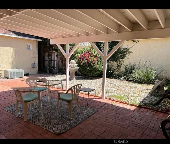 5149 Hesperia, Los Angeles, CA 91316