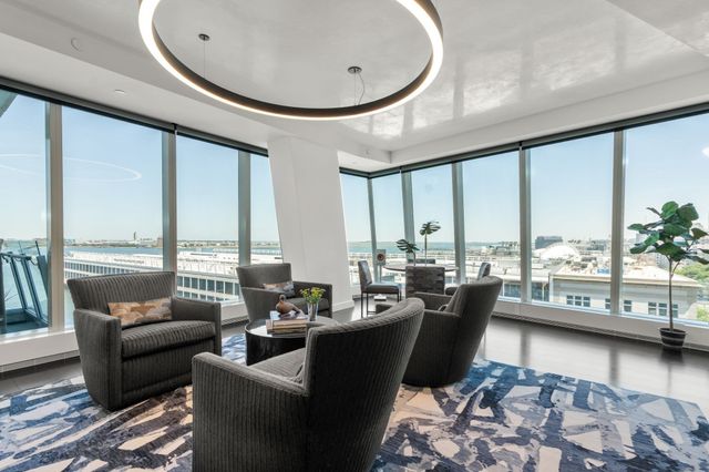 150 Seaport Blvd. 10E, Boston, MA 02210