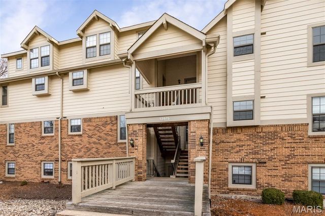 12975 Bryce Canyon Drive F, Maryland Heights, MO 63043