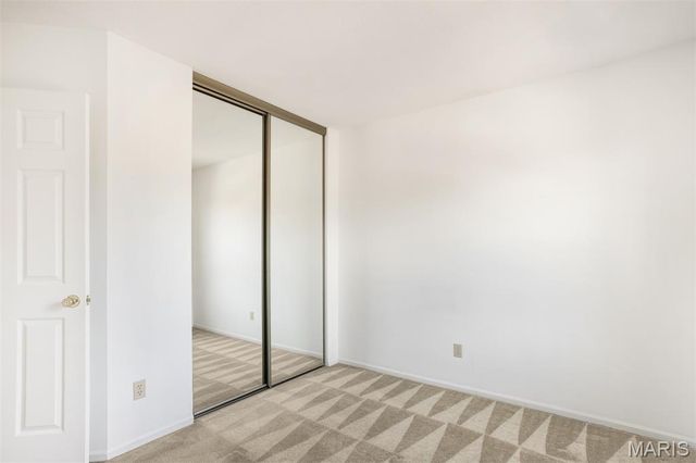 12975 Bryce Canyon Drive F, Maryland Heights, MO 63043