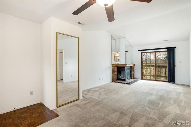 12975 Bryce Canyon Drive F, Maryland Heights, MO 63043