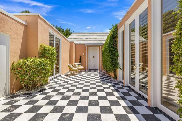 73719 Amir Drive, Palm Desert, CA 92260