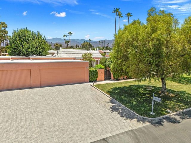 73719 Amir Drive, Palm Desert, CA 92260