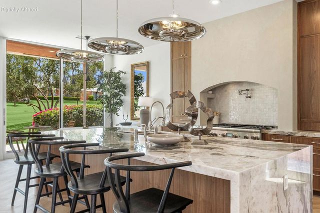 73719 Amir Drive, Palm Desert, CA 92260