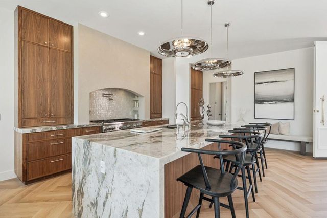 73719 Amir Drive, Palm Desert, CA 92260