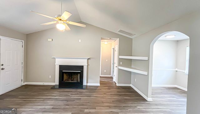 115 Home Court, Jenkinsburg, GA 30234