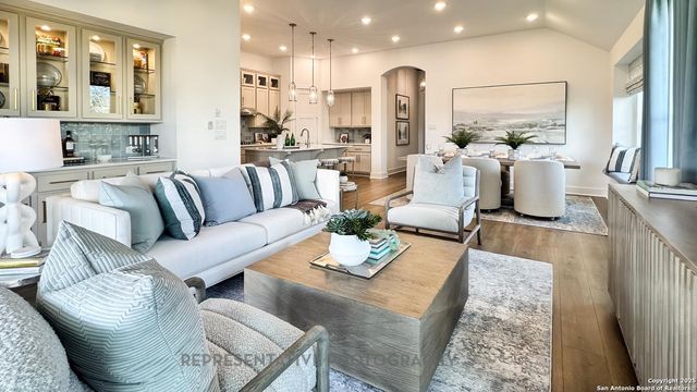 2516 High Ground, San Antonio, TX 78245
