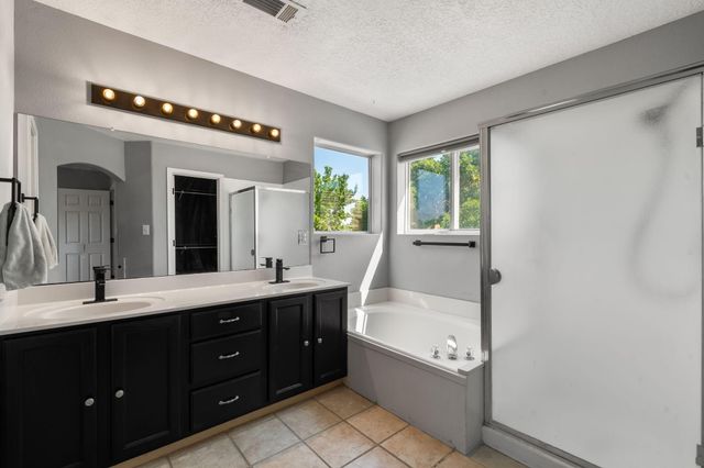 4128 Rancho Largo Road NW, Albuquerque, NM 87120