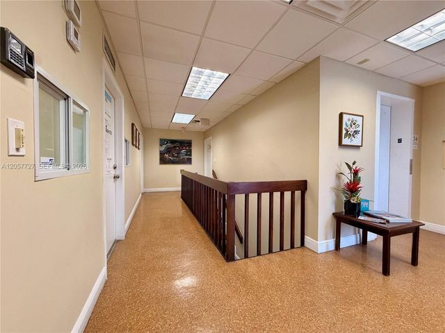 344 W 65th St 204, Hialeah, FL 33012