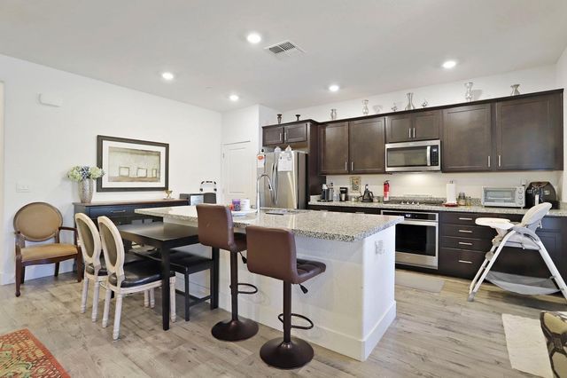 865 Tern Drive, Lathrop, CA 95330