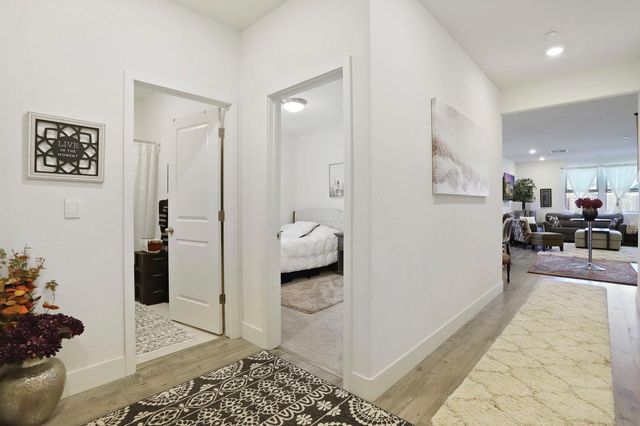 865 Tern Drive, Lathrop, CA 95330