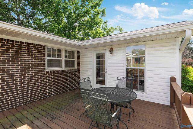 944 4th Avenue NW, Arab, AL 35016