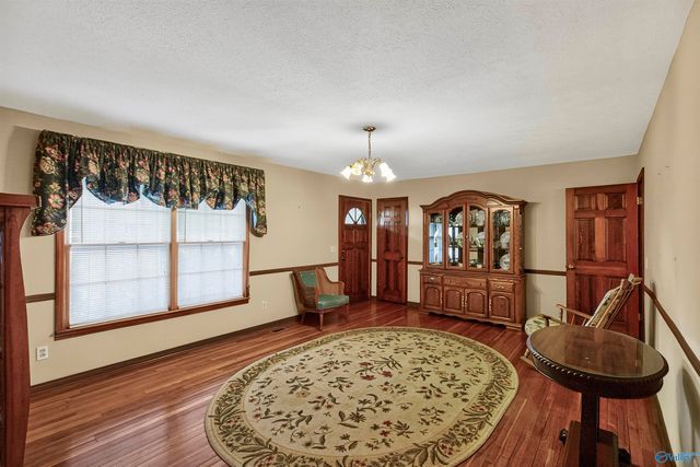 944 4th Avenue NW, Arab, AL 35016
