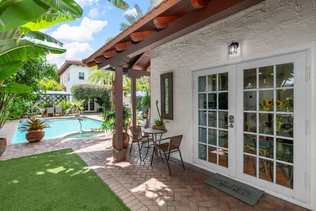 227 Marlborough Road, West Palm Beach, FL 33405