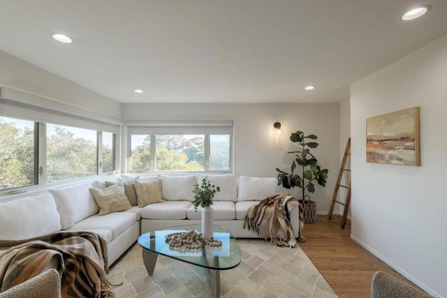 2331 Buena Vista Avenue, Belmont, CA 94002