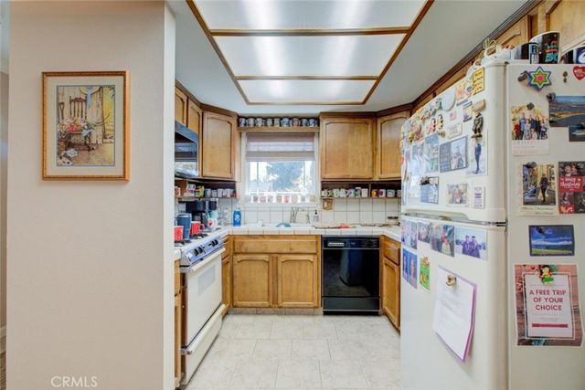 1625 Sheldon, Modesto, CA 95350