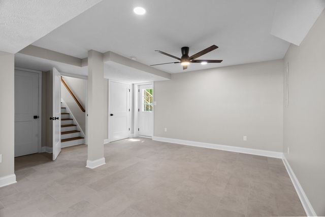 203 22nd Ave, E, Springfield, TN 37172