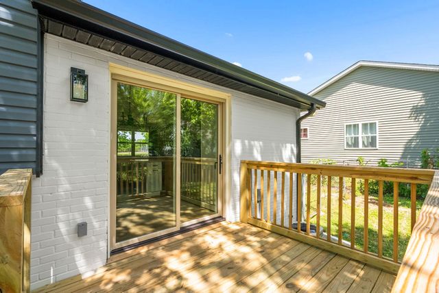 203 22nd Ave, E, Springfield, TN 37172