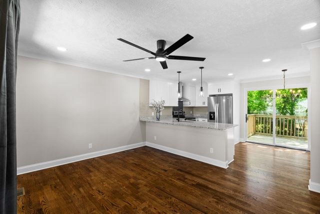 203 22nd Ave, E, Springfield, TN 37172