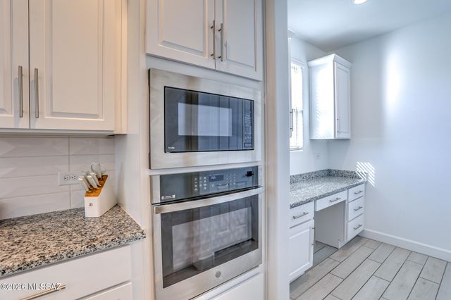 12573 N Belden Place, Marana, AZ 85653