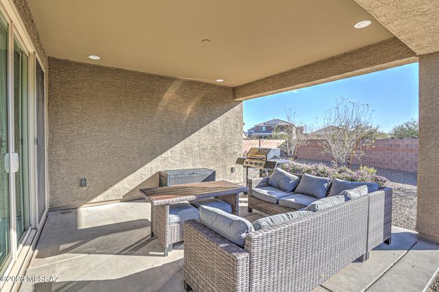 12573 N Belden Place, Marana, AZ 85653