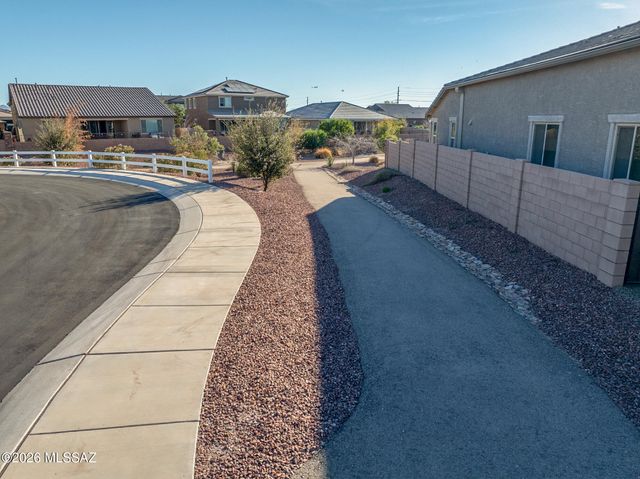 12573 N Belden Place, Marana, AZ 85653