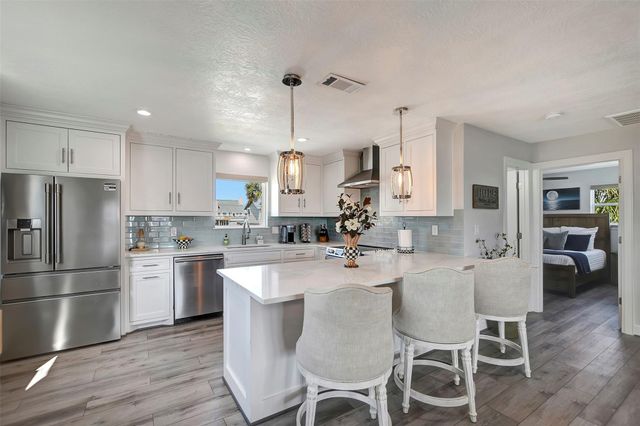 22205 Frio Drive, Galveston, TX 77554