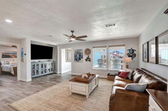 22205 Frio Drive, Galveston, TX 77554