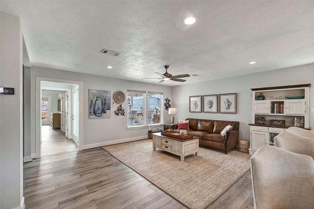 22205 Frio Drive, Galveston, TX 77554