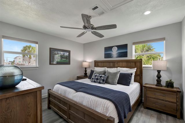 22205 Frio Drive, Galveston, TX 77554