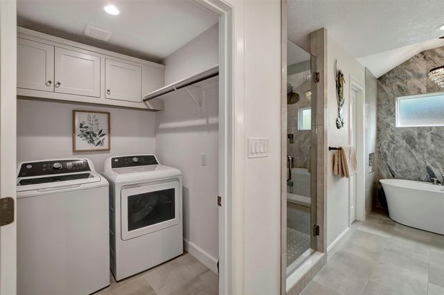 22205 Frio Drive, Galveston, TX 77554