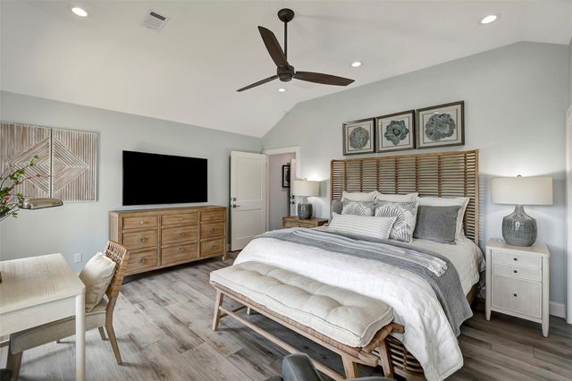 22205 Frio Drive, Galveston, TX 77554