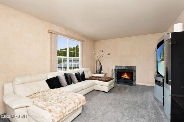 316 Hillside Drive, Manchester, NJ 08759