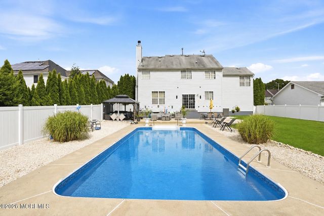 316 Hillside Drive, Manchester, NJ 08759