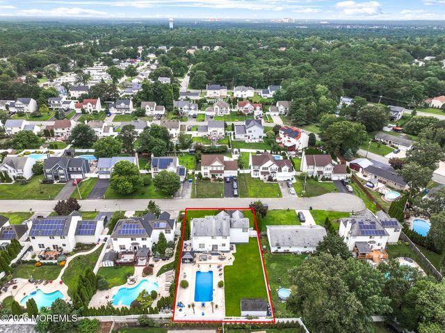 316 Hillside Drive, Manchester, NJ 08759