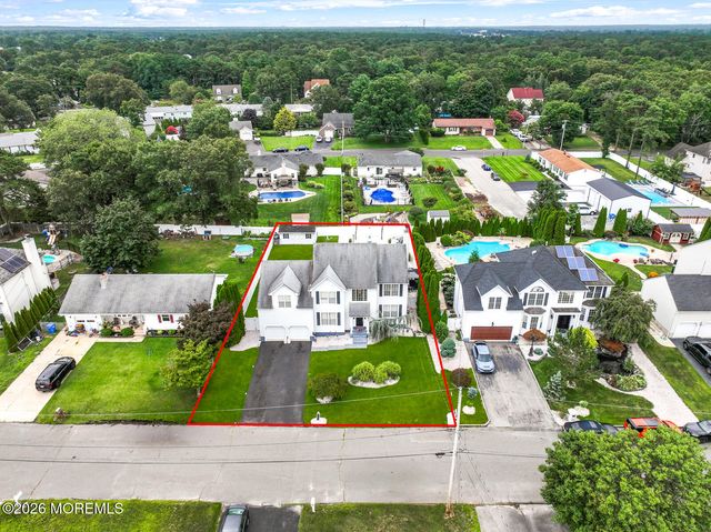316 Hillside Drive, Manchester, NJ 08759