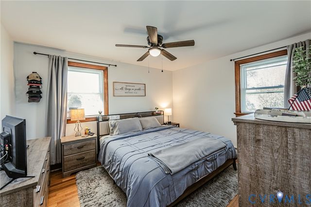 8236 Lee Davis Rd, Mechanicsville, VA 23111