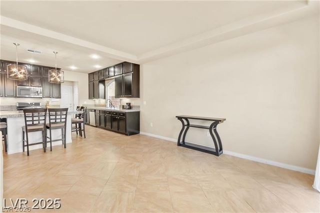 9696 Grayson Hills Street, Las Vegas, NV 89139