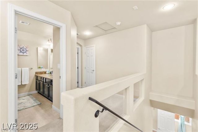 9696 Grayson Hills Street, Las Vegas, NV 89139