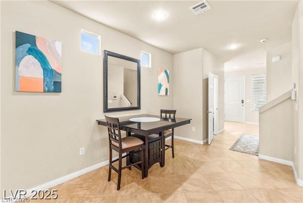 Image 11 of property listing at 9696 Grayson Hills Street, Las Vegas, NV 89139