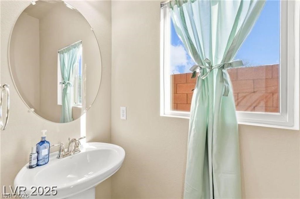 Image 48 of property listing at 9696 Grayson Hills Street, Las Vegas, NV 89139