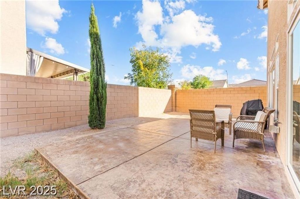 Image 52 of property listing at 9696 Grayson Hills Street, Las Vegas, NV 89139