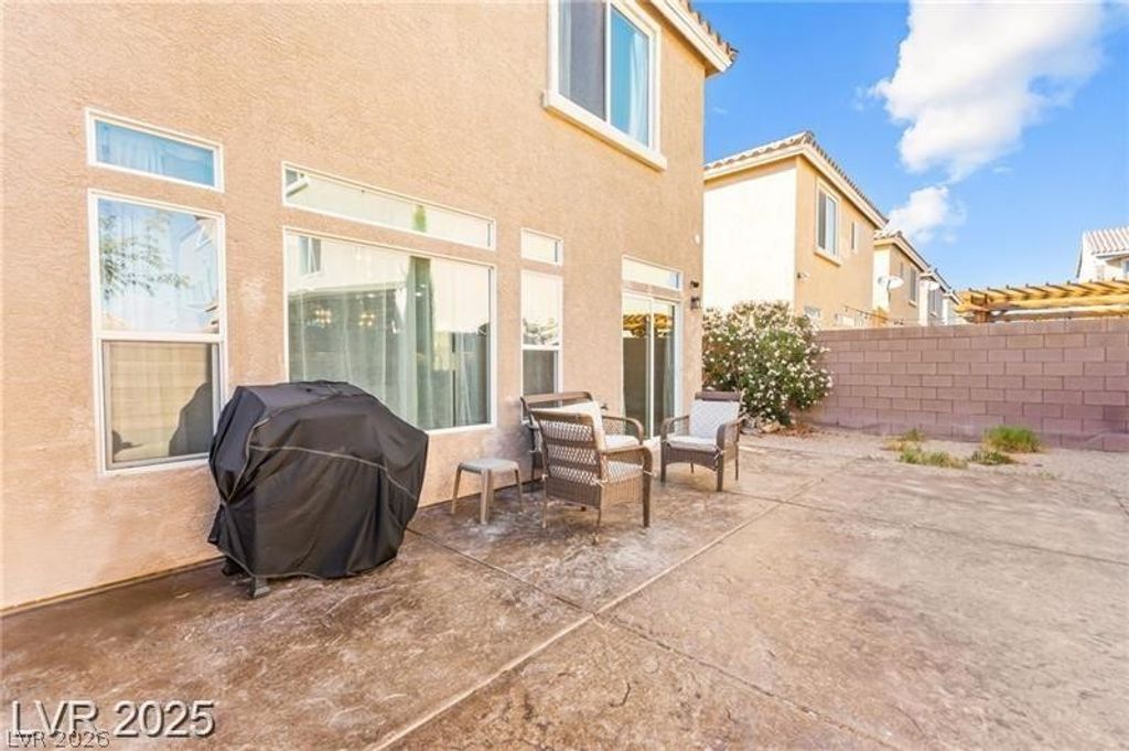 Image 54 of property listing at 9696 Grayson Hills Street, Las Vegas, NV 89139