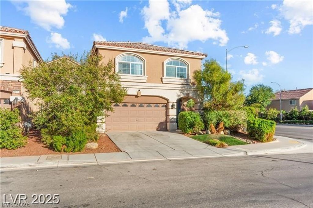 Image 56 of property listing at 9696 Grayson Hills Street, Las Vegas, NV 89139