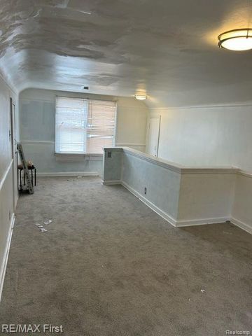 15211 EASTBURN Street, Detroit, MI 48205